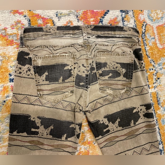 Current Elliot tribal print distressed skinny ankle - Picture 6 of 8